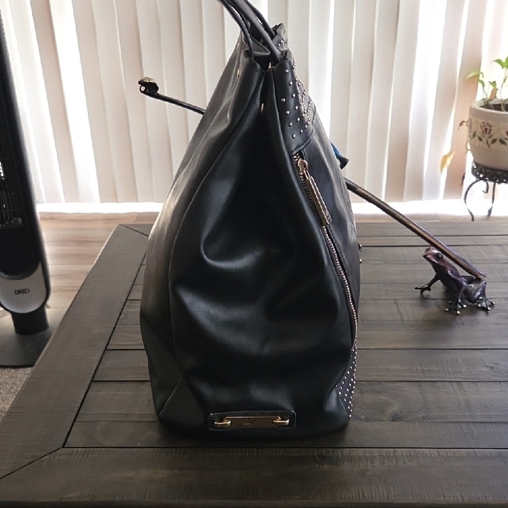 V 19.69 Italia Black Bag with Gold Accents - Picture 3 of 8